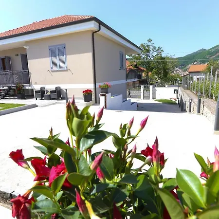 Il Violino Degli Dei House