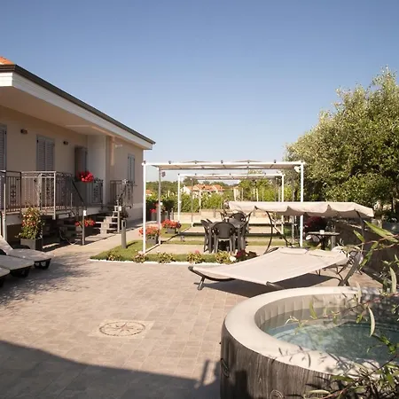Il Violino Degli Dei House *
